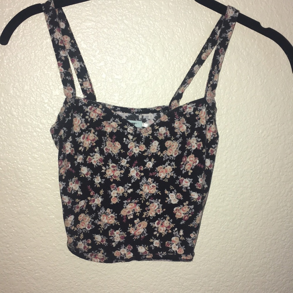 Kimchi Blue floral top